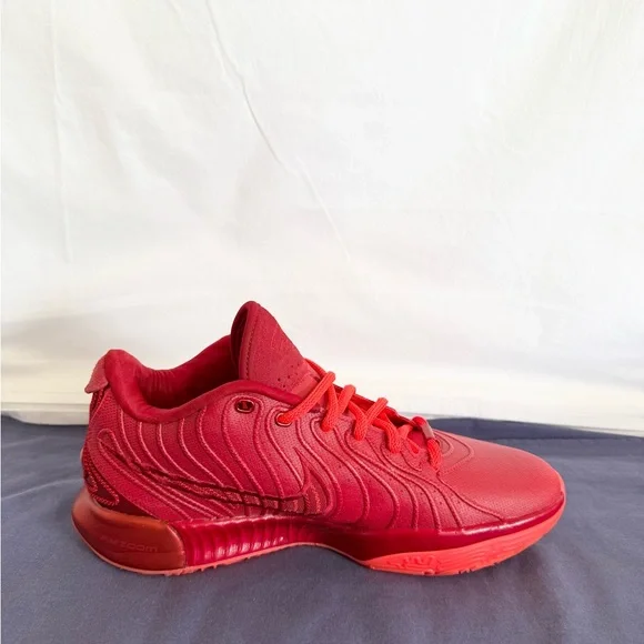 Nike LeBron 21 Triple Red James Gang size 9.5 BRAND NEW MEN’S BASKETBALL SHOES - Picture 5 of 8